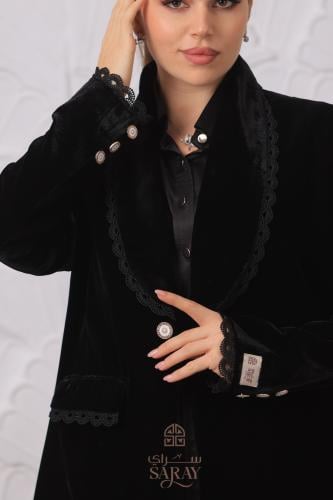 عباية أسود مخمل