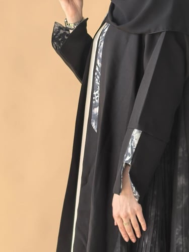 عباية العنود