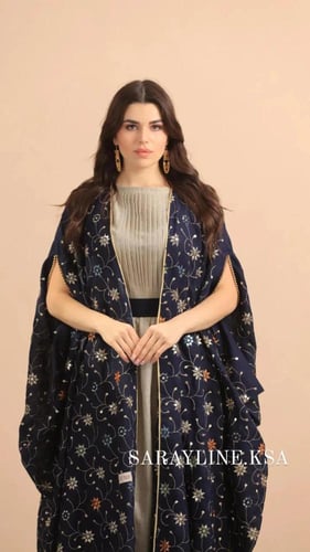 جلابية مميزة لون كحلي