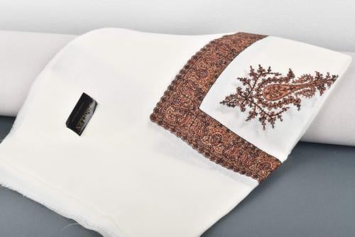 شال شتوي بني محمر