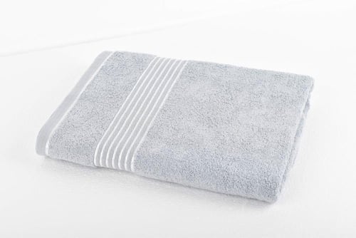 مناشف تركية مقاس 70*140