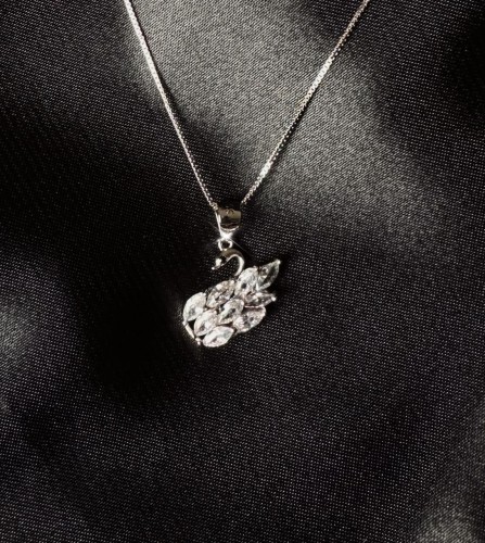 سلسلة فضة سواروفسكي عيار 925- اللون فضي