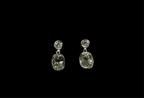 حلق فضه أنيق عيار 926 - اللون ذهبي