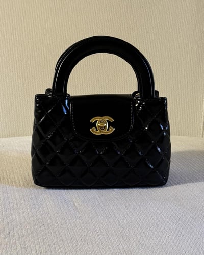 kelly galant black
