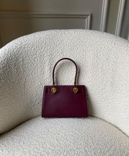 Mini Maroon | شنطة صغيرة بلون المارون