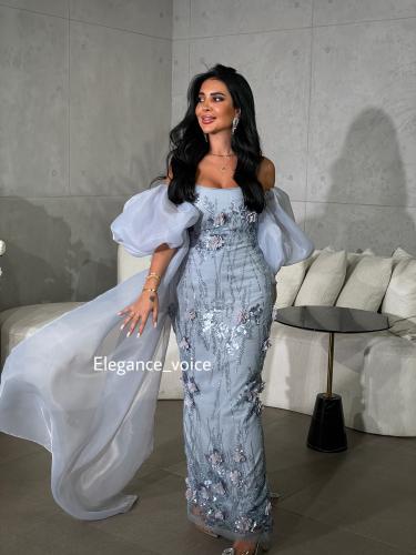 فستان التل مشكوك بالخرز والاورغنزا المبطن بقماش ال...