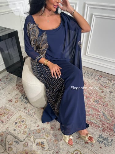 فستان قماش الباربي وشيفون الجازار