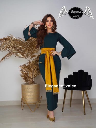 فستان من قماش الباربي