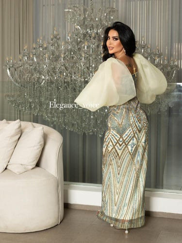 فستان من التور المشكوك بالخرز والترتر