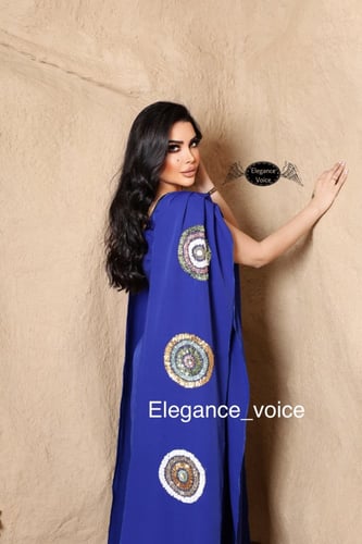 فستان من قماش الباربي