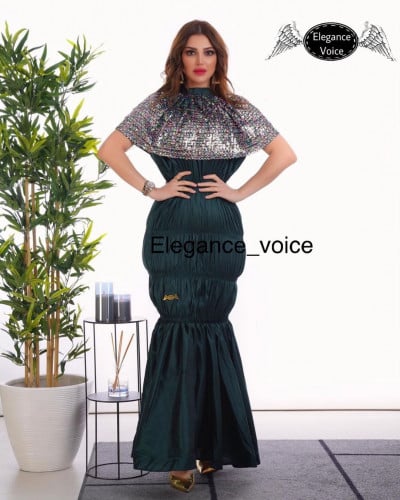 فستان من الشانتون الهندي وتور من الترتر