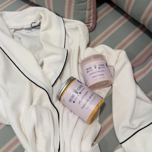 عرض الصيف صابونية الكركم + مرطب المخمل