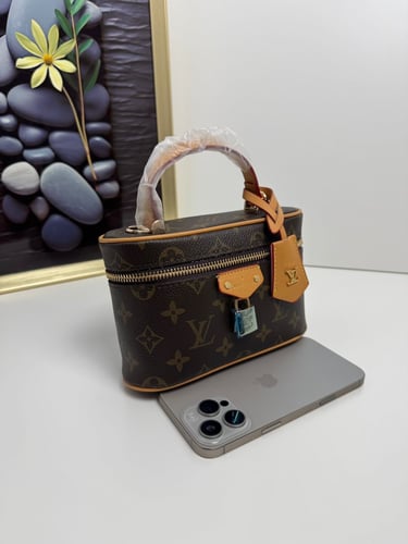 شنطة نسائية لويس فيتون كوبي ( طبق الأصل)