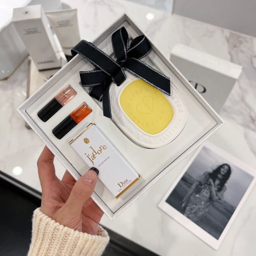 تعليقة سيارة