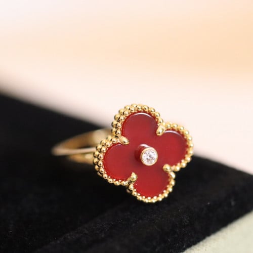 خاتم فينتاج الأمبرا