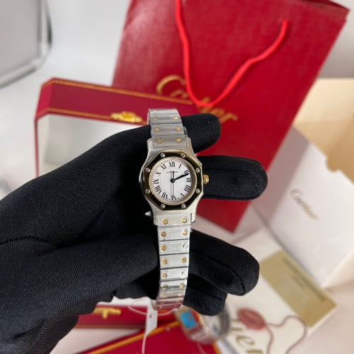 كارتير نسائي