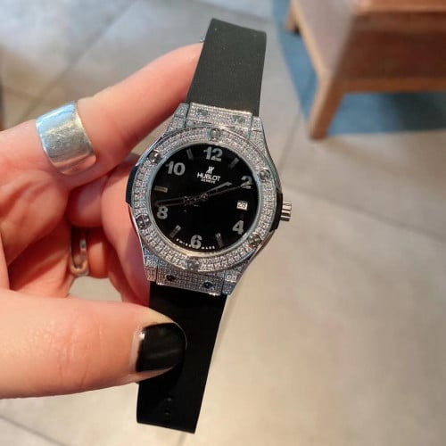 هوبلت نسائي