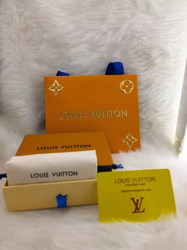 سوارة Louis Vuitton