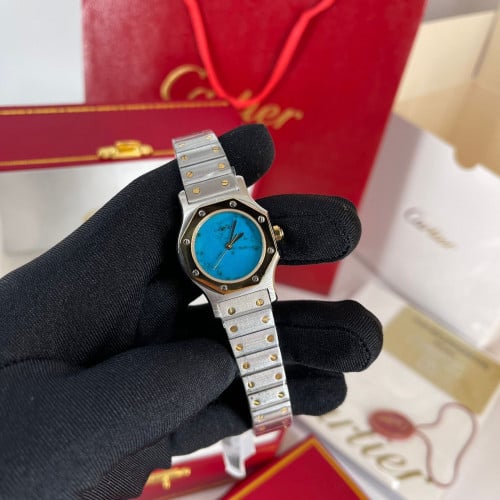 كارتير نسائي