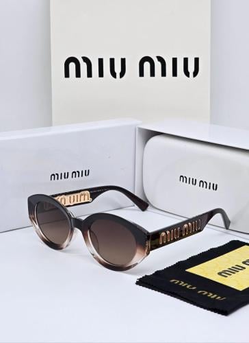 نظارة MIU MIU