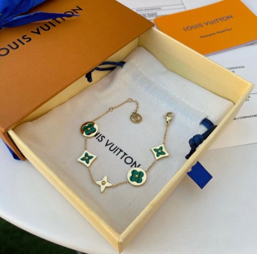 اسوارة لويس فيتون