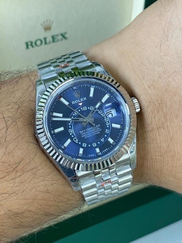 ساعة رولكس سكاي دويلر