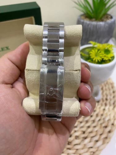 رولكس بطارية