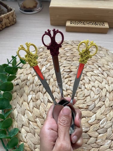 ملعقة فن الخياطة