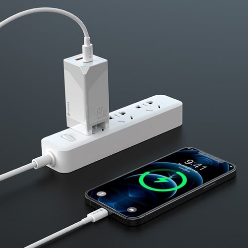 شاحن سريع 65 وات GaN PD + QC 4.0 - ابيض