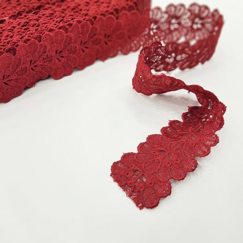 كلفة حمراء براقة