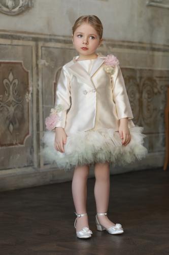 فستان لؤلؤة التل