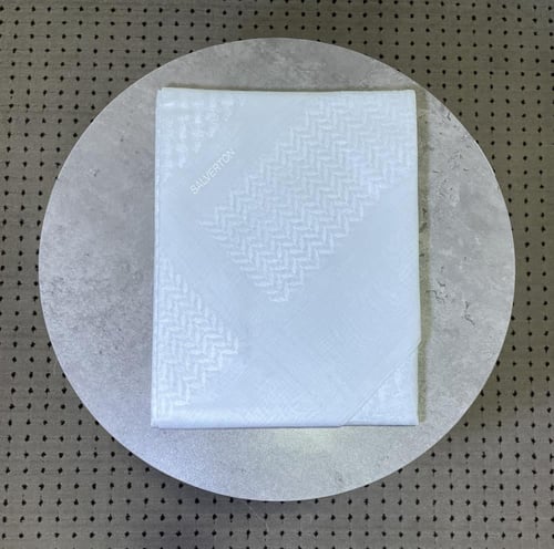 شماغ سيلفرتون الابيض