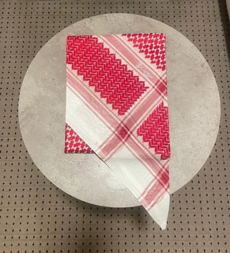 شماغ كارتيه الكلاسيك 2024