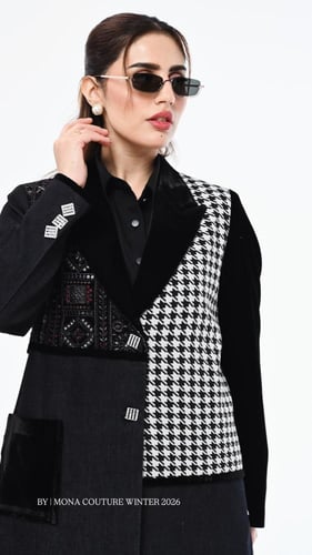 بليزر جينز مميز أسود