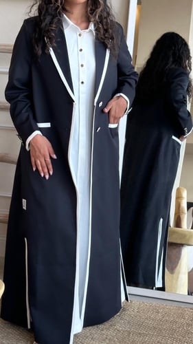 فستان عباية ابيض