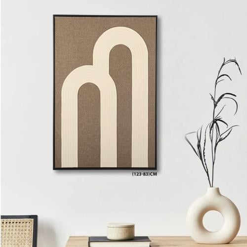 لوحة بني ايطار اسود