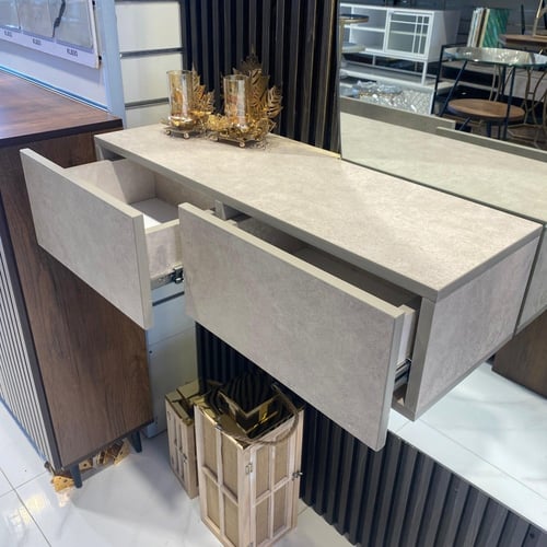 مرايا العشوائي مع الرف