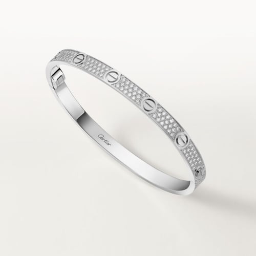 اسوارة LOVE من كارتييه medium model, paved