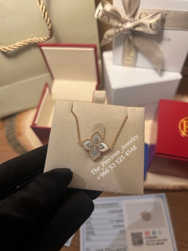 اسوره PRINCESS FLOWER من روبرتو كوين دايموند مع حج...