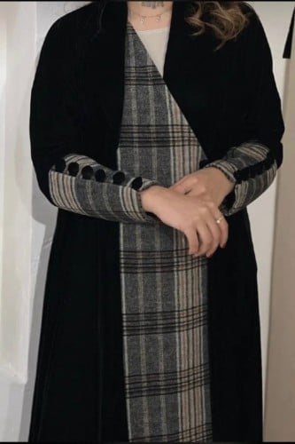 عبايه كاروهات مع مخمل