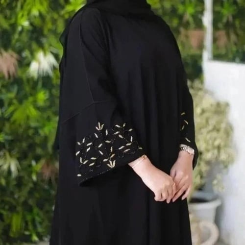 كريب ملكي تطريز على الكم