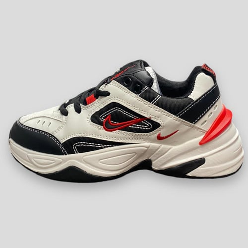 شوز نسائي نايك m2k