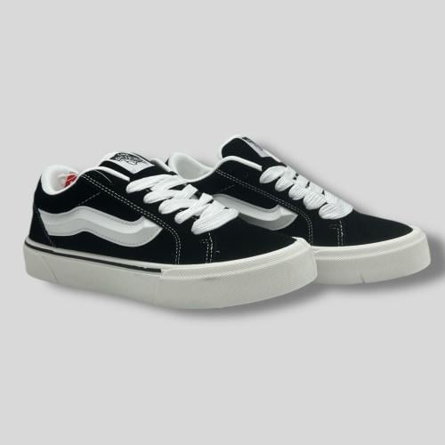 شوز فانز اسود