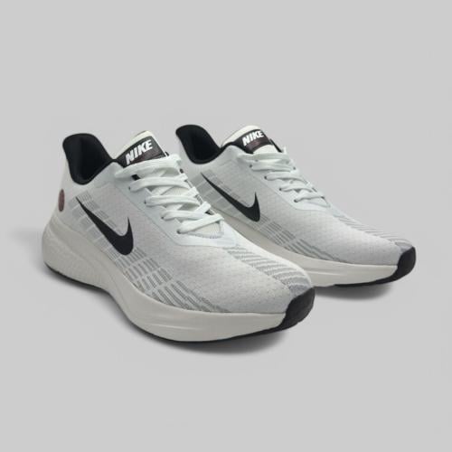 جوتي رياضة نايك فتنامي رياضي