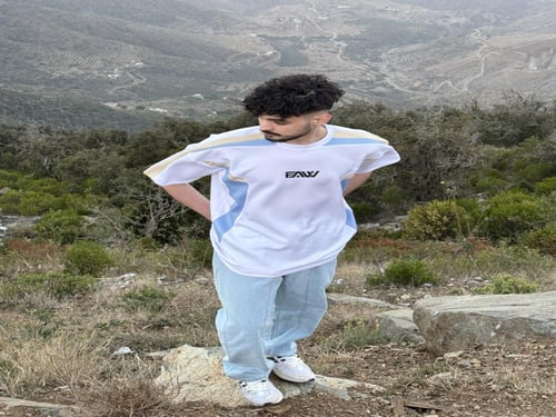 طقم كاجوال رجالي-تيشرت-جنز