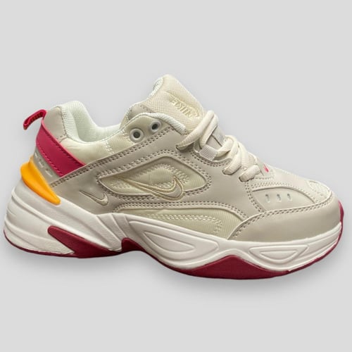 شوز نسائي نايك m2k