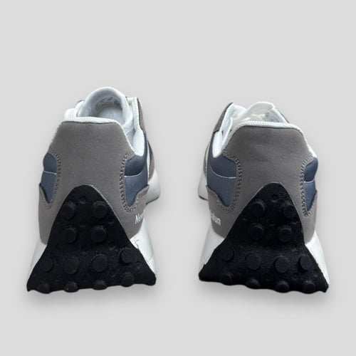 شوز نيوبالانس 327