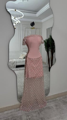 فساتين والانيق وصل المقاسات من واحد لين خمسه من اس...