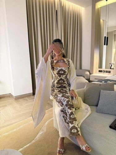 فساتين القماش : لينن كتان اصلي درجه اولى بتطريز كم...