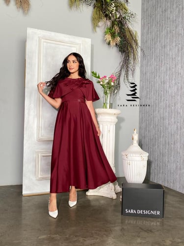 فستان عنابي